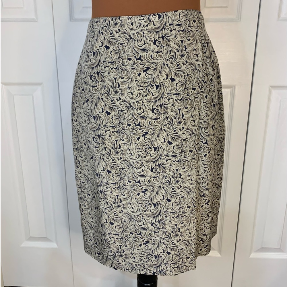 Barry Bricken Sz6 100% silk blue&tan pattern flow pencil skirt fully lined